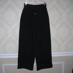 Joy Lab size medium black sweat/leisure pants